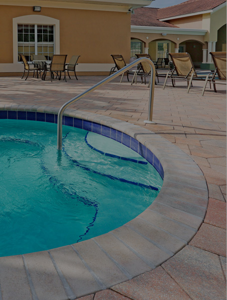 The Lakes At College Pointe